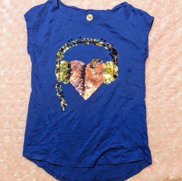 Shirts - Picture 2 of 3